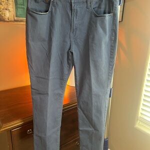 Lucky Brand 121 Slim Straight Pants
36 x 30